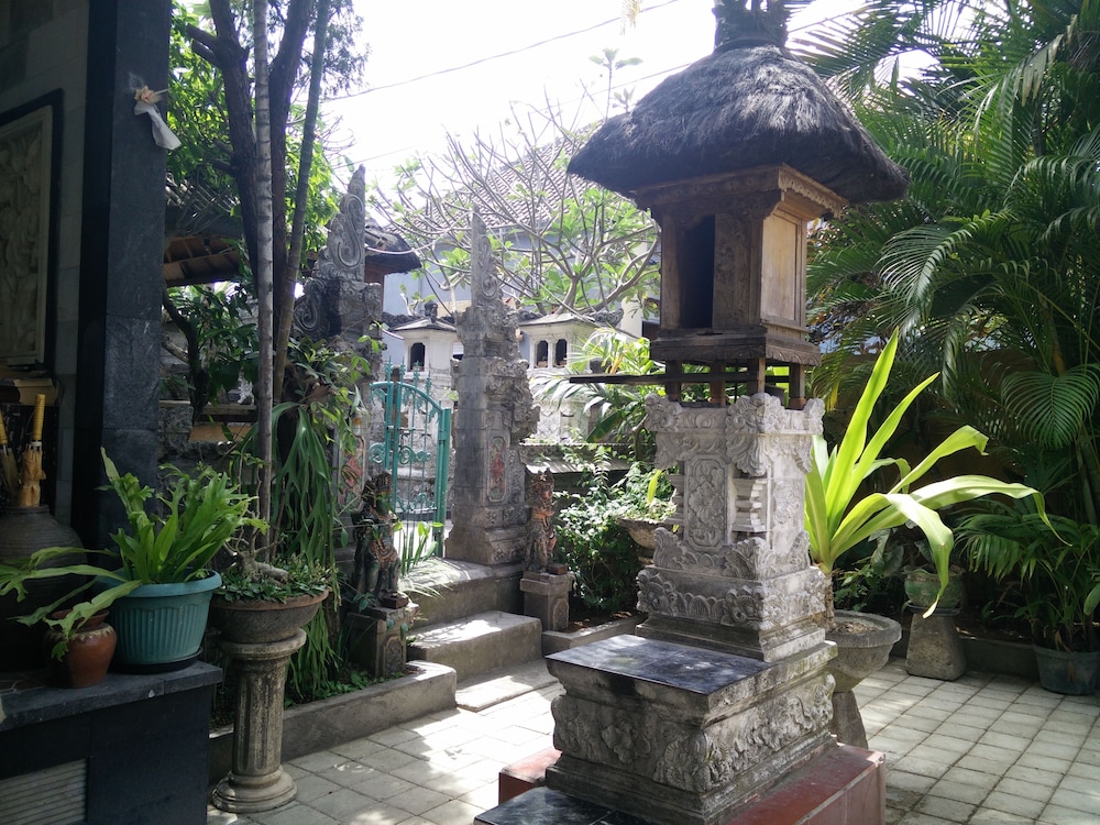 Double N Guesthouse