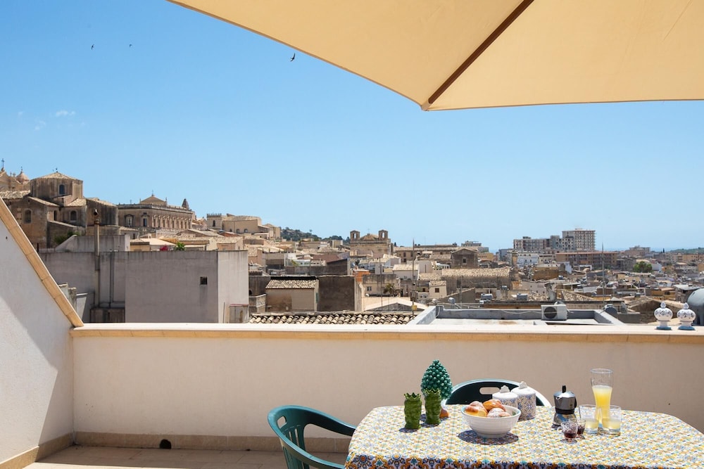 La Terrazza sui Tetti di Noto by Wonderful Italy view 4