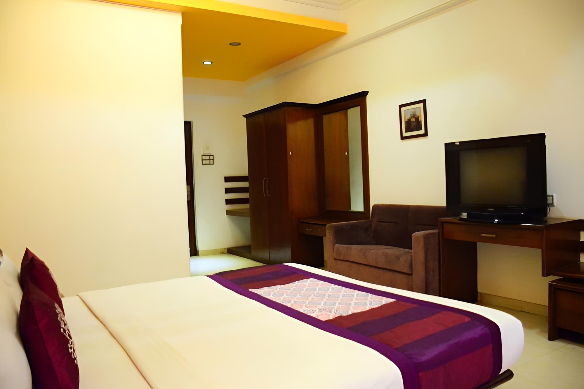OYO 6066 Revenir Holidays