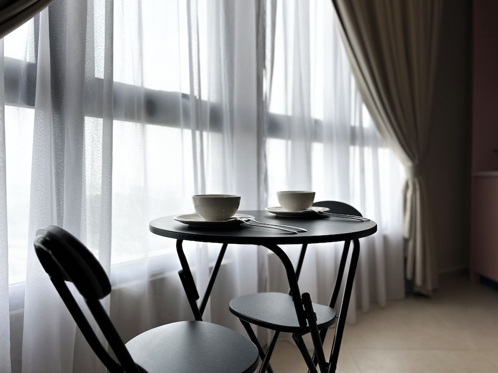 The Paxtonz by Manhattan Group