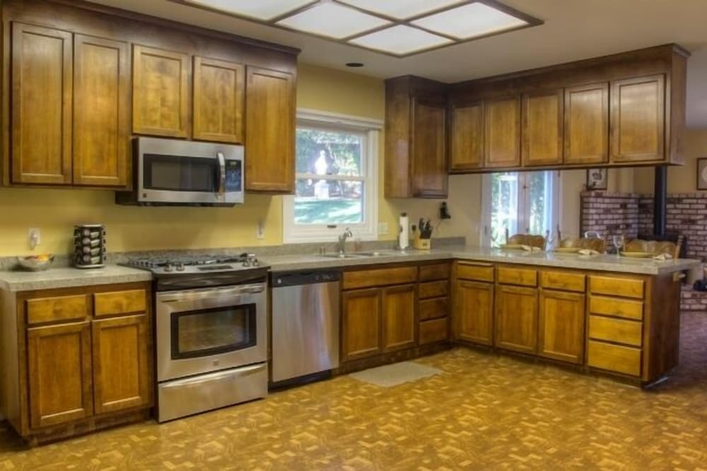 Petaluma Vacations - Historic Petaluma Vacation Rental on 1860s Farm! - Property Image 12