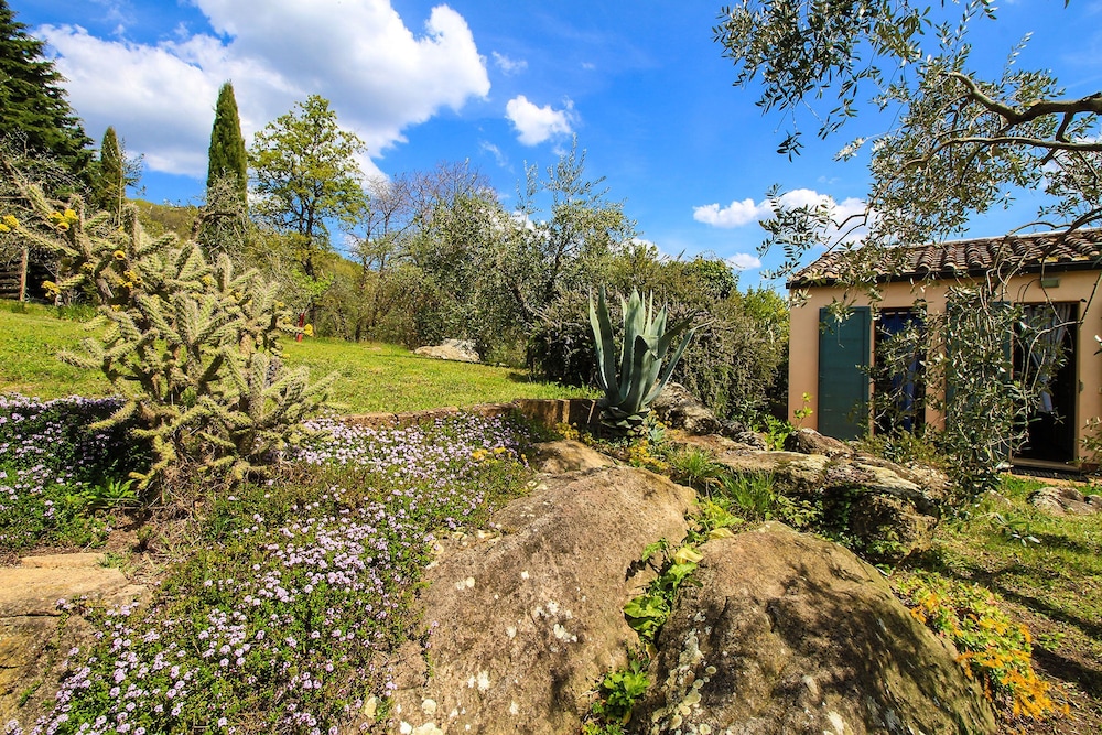 Casale Vezzoli con Piscina