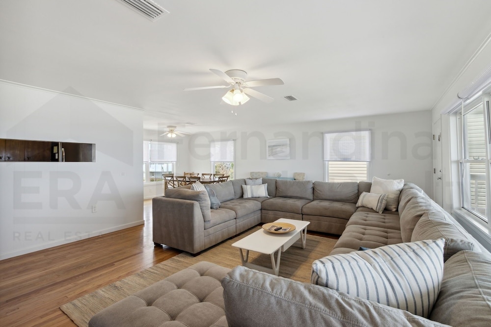 1408 S Fletcher Ave 4 Bedroom Home by RedAwning