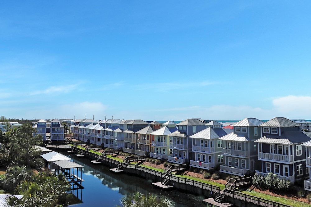 Waterside Village Condo 404 - Seadragon