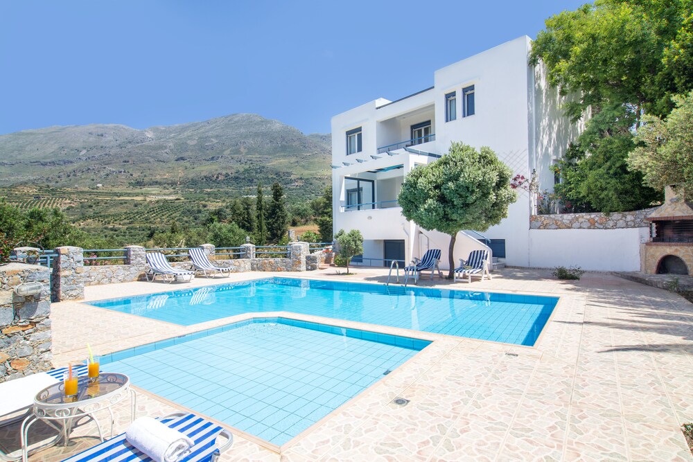 Villa Anemos in Lefkogia near Plakias