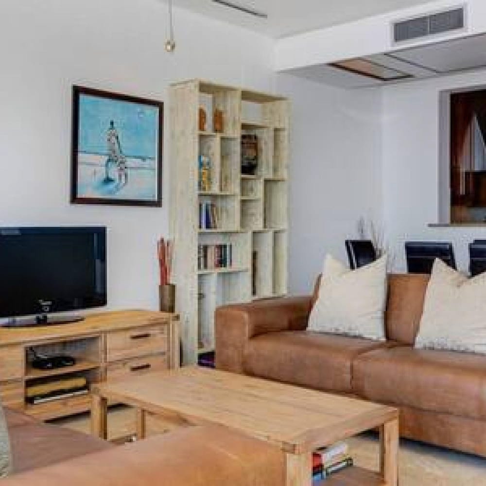 Secure Camps Bay Apartment w Pool Views Bali C view 5
