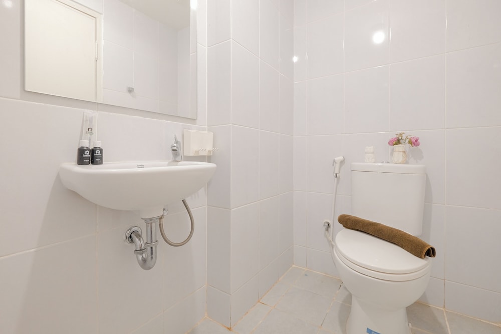 Cozy And Simply Look Studio Apartment Tokyo Riverside Pik 2