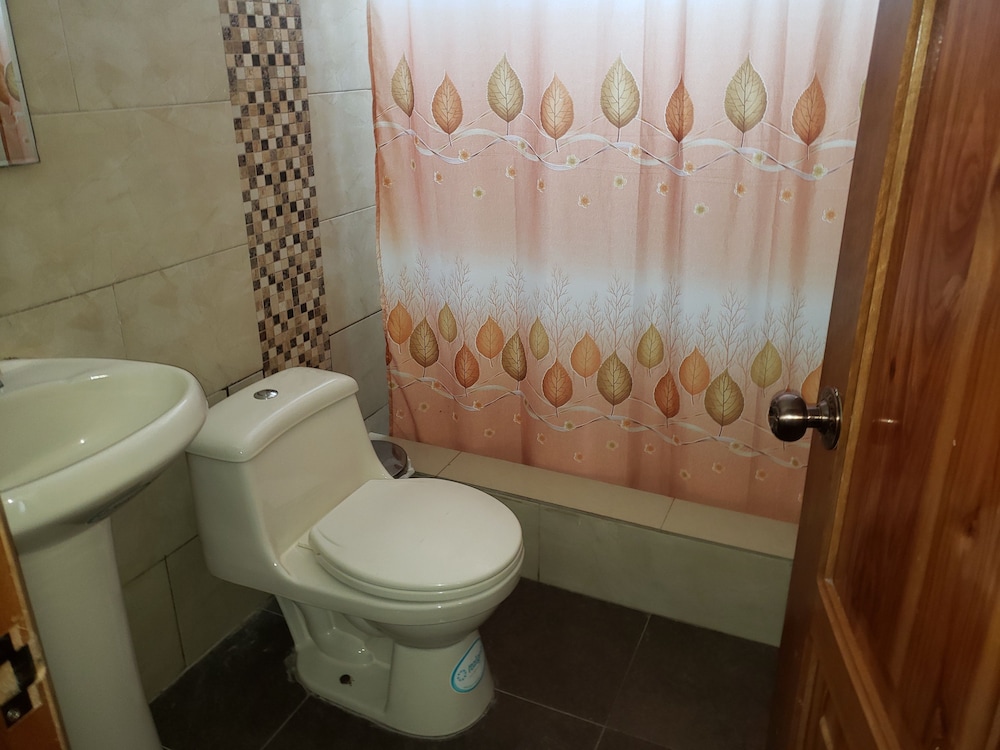 Hostal Monte Real