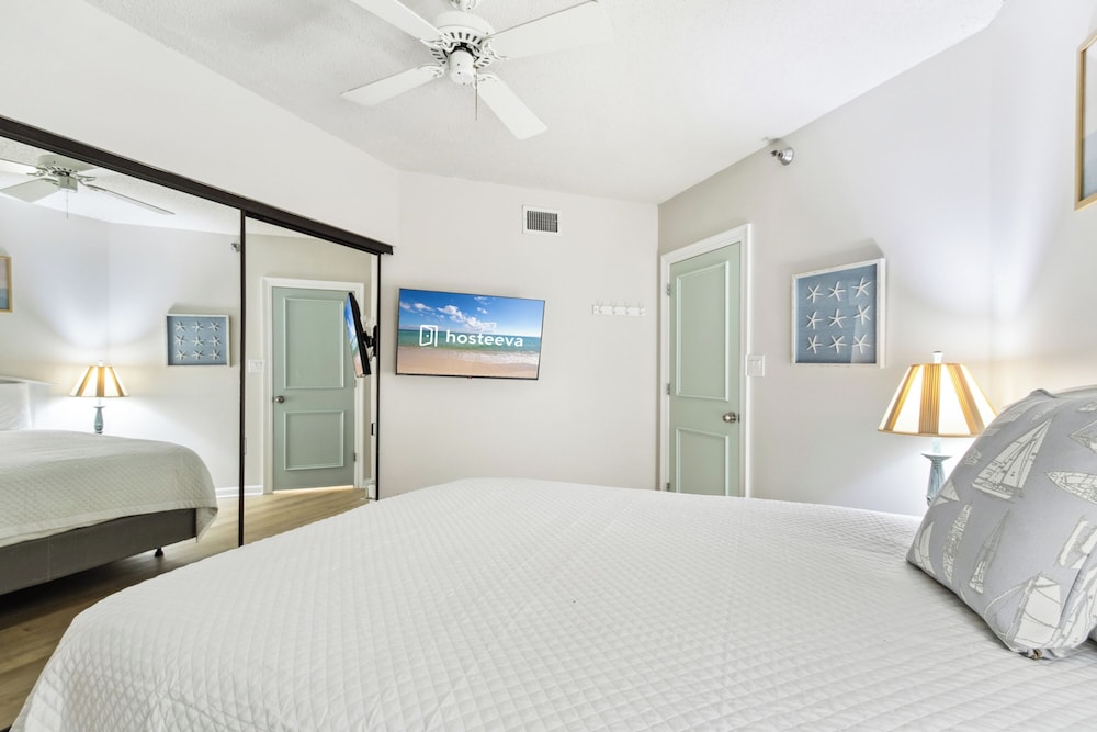 Windward Pointe 1502