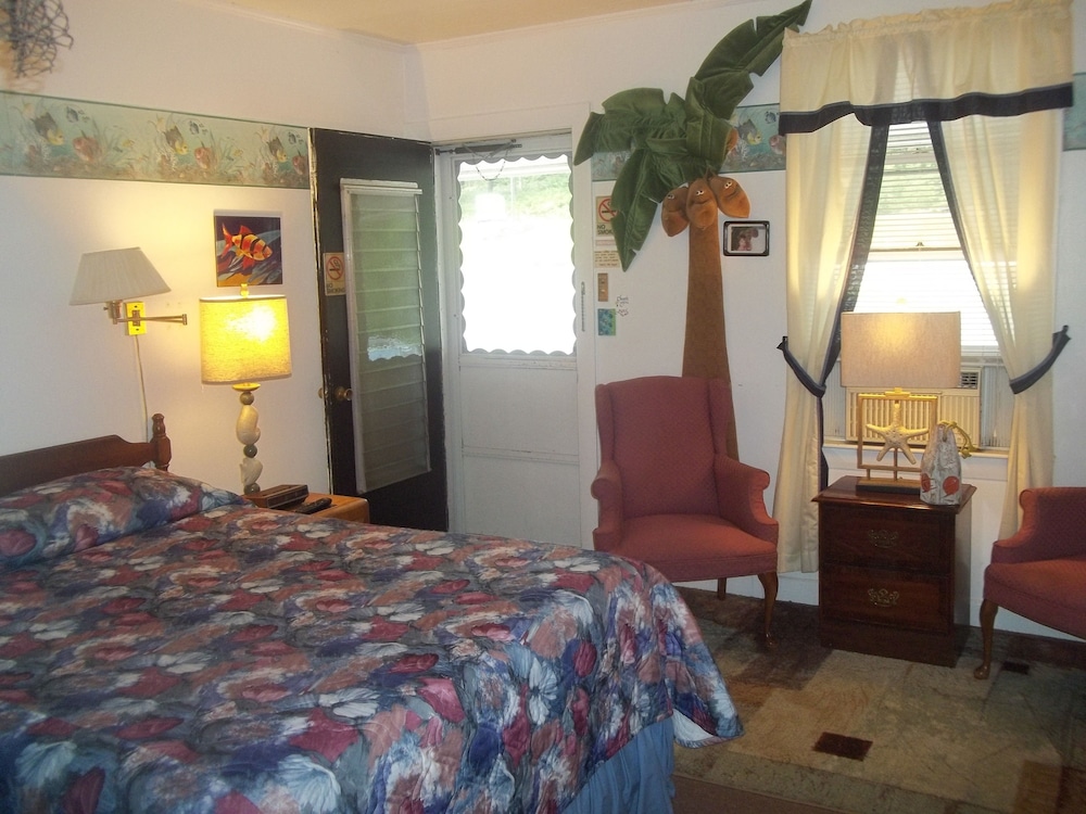 Lake Winnipesaukee Motel