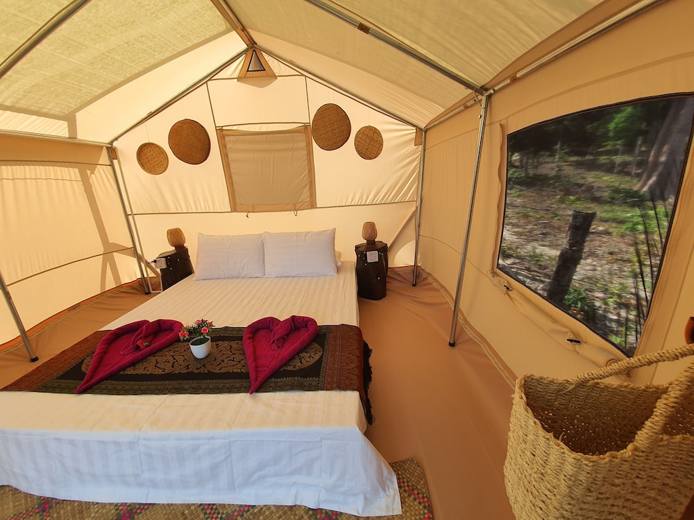 4k Camp Koh Rong view 5