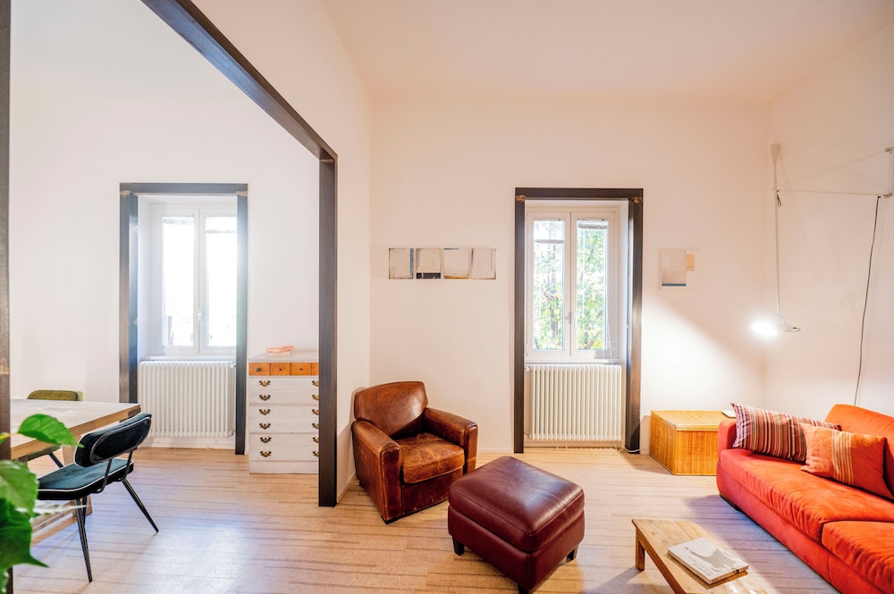 Charming Design Apartment In Vibrant Pigneto