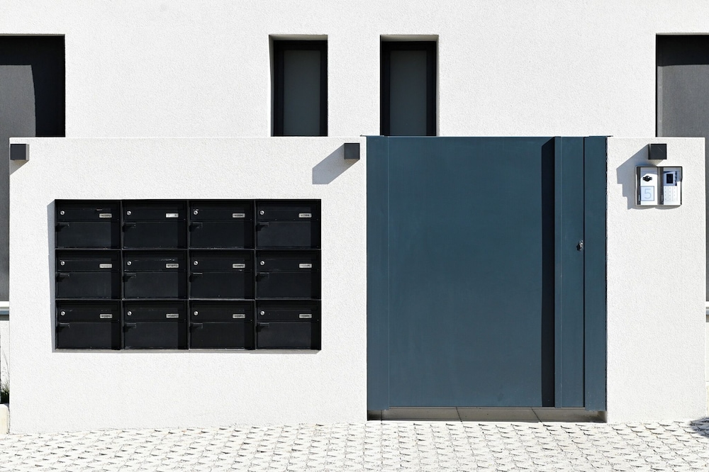 Lugano Suite Modern Concept 3