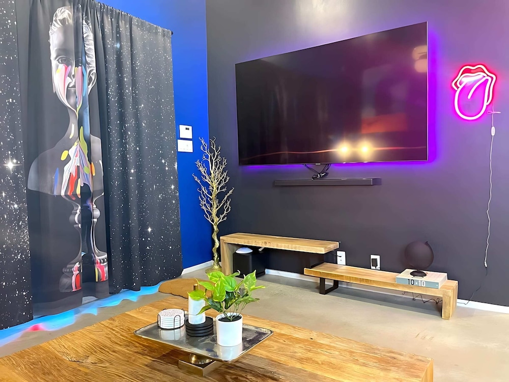 Ultimate 10br Group Getaway6min to Rainey Street