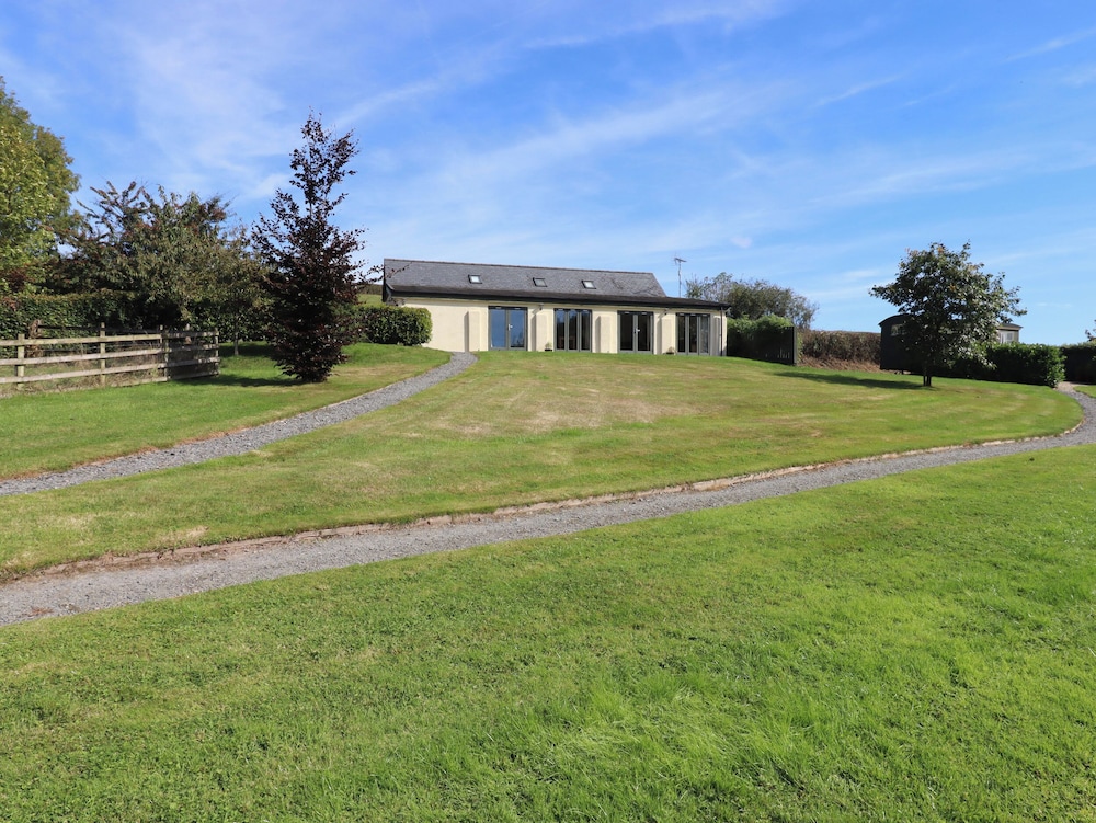 Binneford Barn