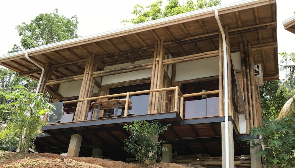 Bambura Villas