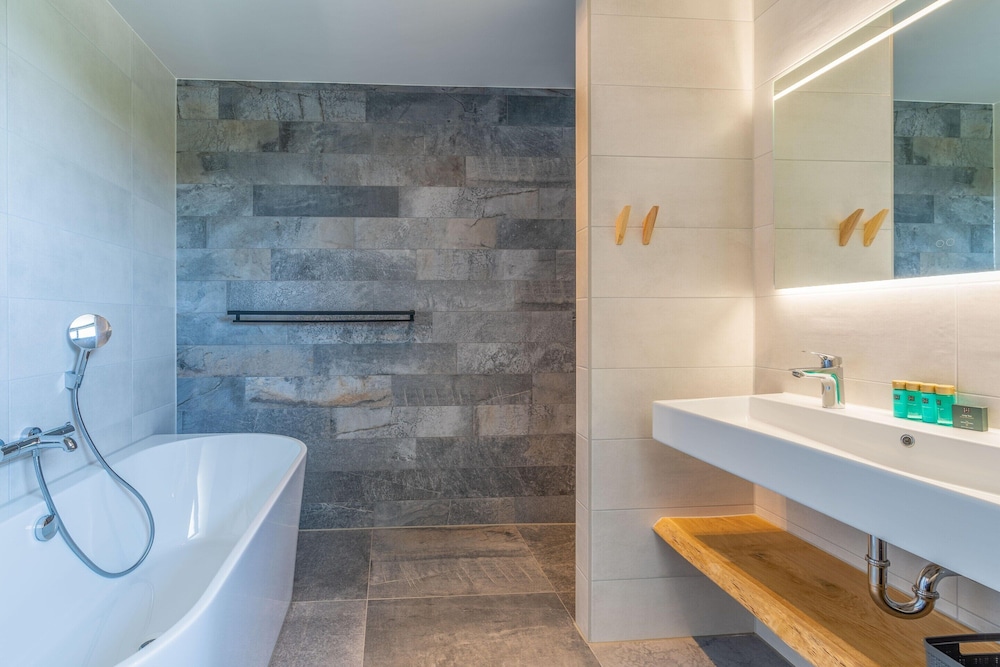 Modern, Luxurious and Sustainable Nature Villa