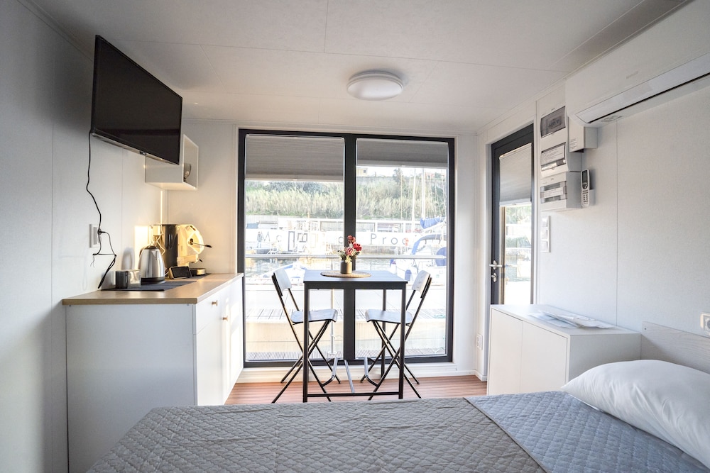 Almalo Floating House Case galleggianti
