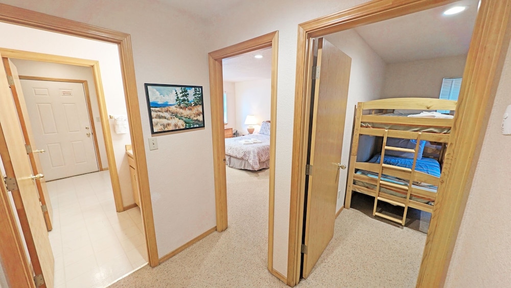 Mt Hood 13 4 Bedroom Home