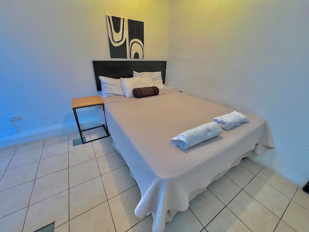 Hostal Urban