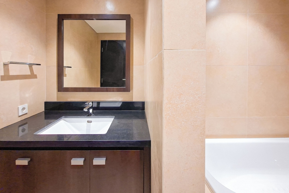 Great Choice 2Br At Branz Bsd City Apartment