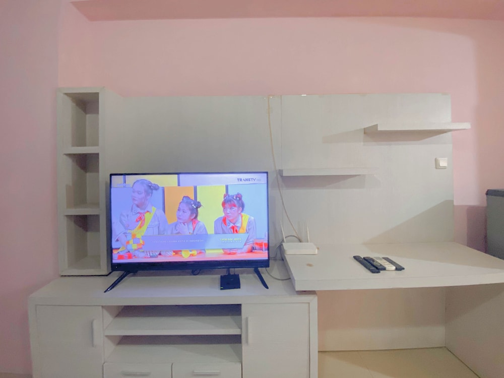 Best Deal and Homey Studio Apartment at Star Semarang