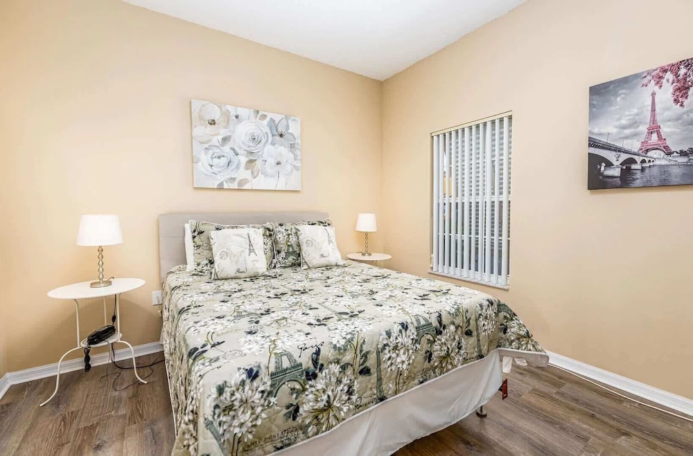 101 Perfect Family Townhouse With Private Pool Near Disney Water Parks