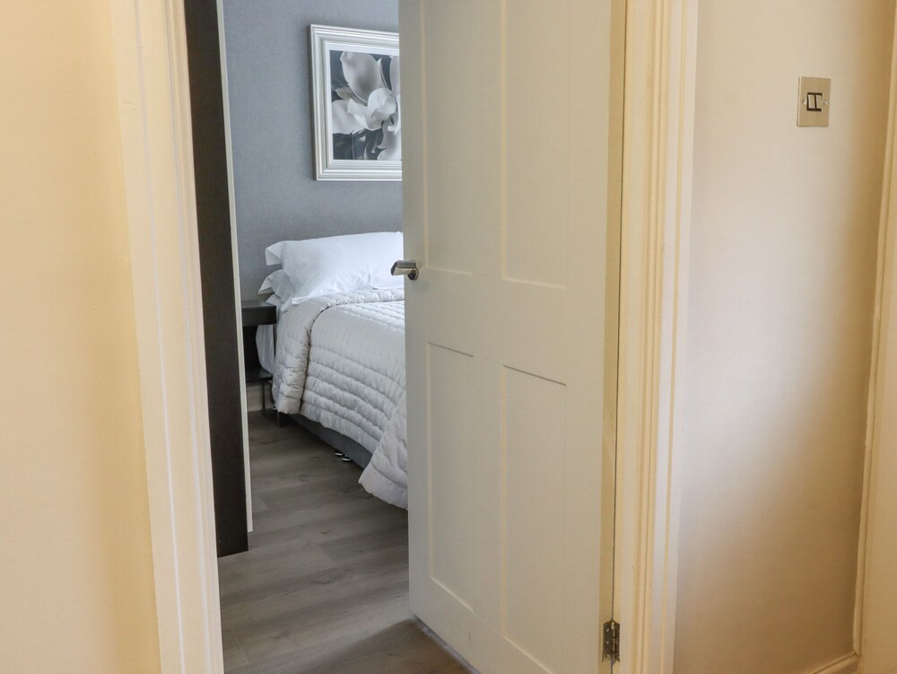 Jasmine Cottage 3