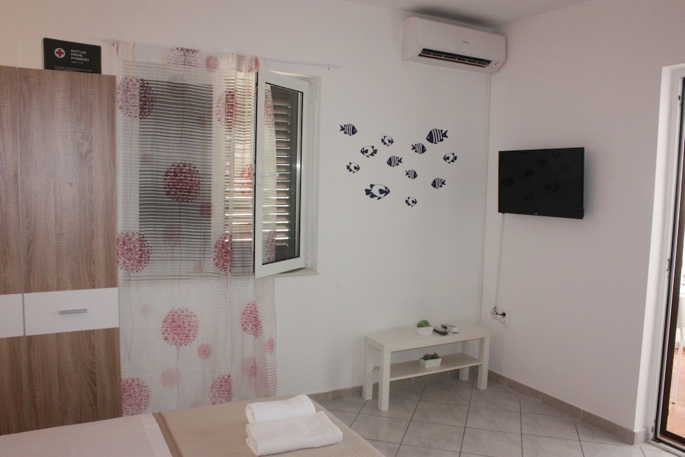 Apartments Blato-M