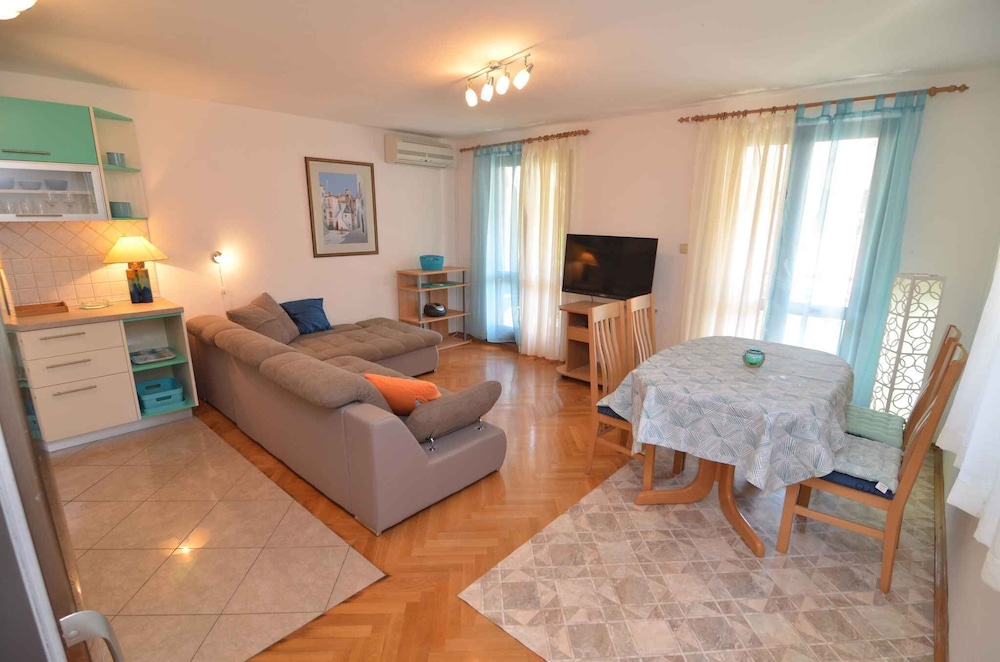 Ferienwohnung mit Klimaanlage nur 25 m zur Adria