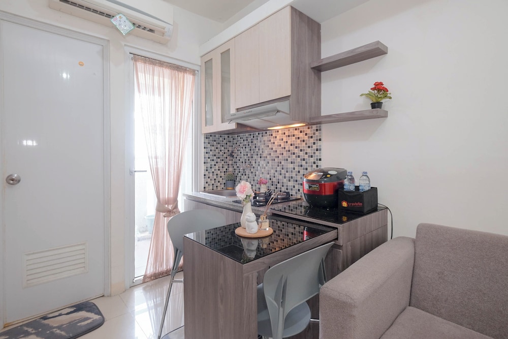 Strategic 2Br Apartment At Green Pramuka City