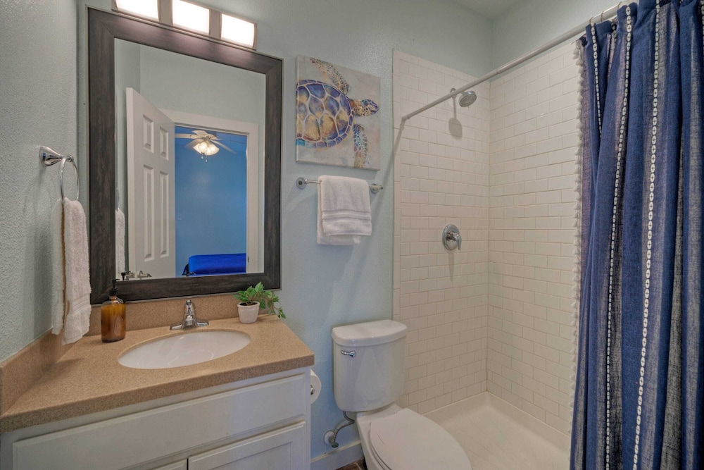 Sleeps 24 4 Costa Bahia Units w/ Pool & Beach Access