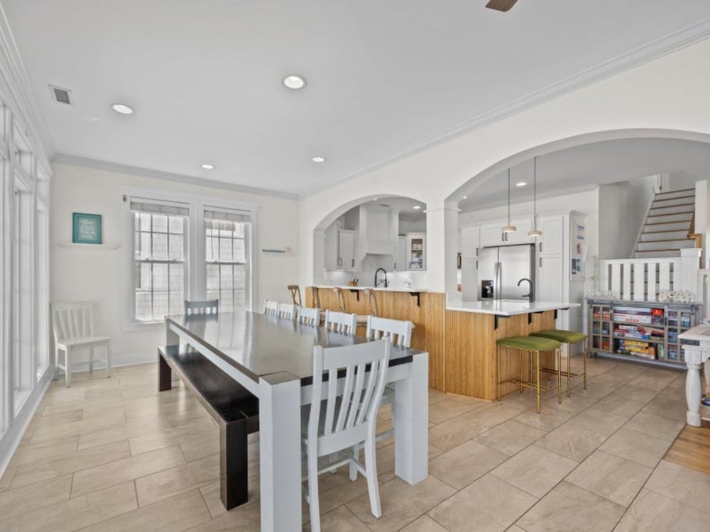 Ocean's Edge by Topsail Realty