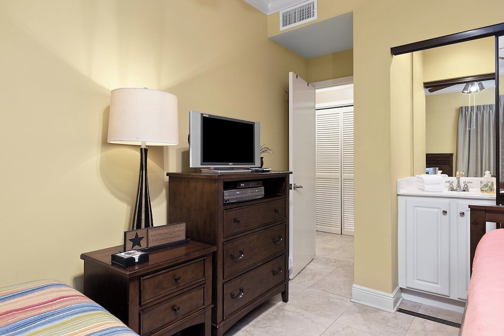 Romar House by Southern Vacation Rentals