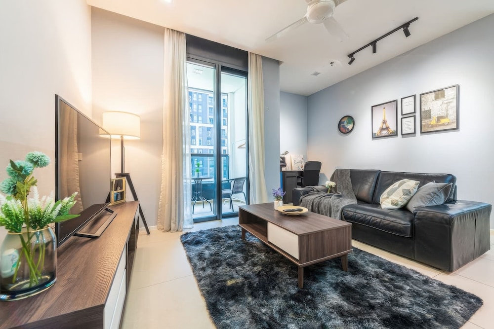 The OOAK Suites and Residence Staycation KL