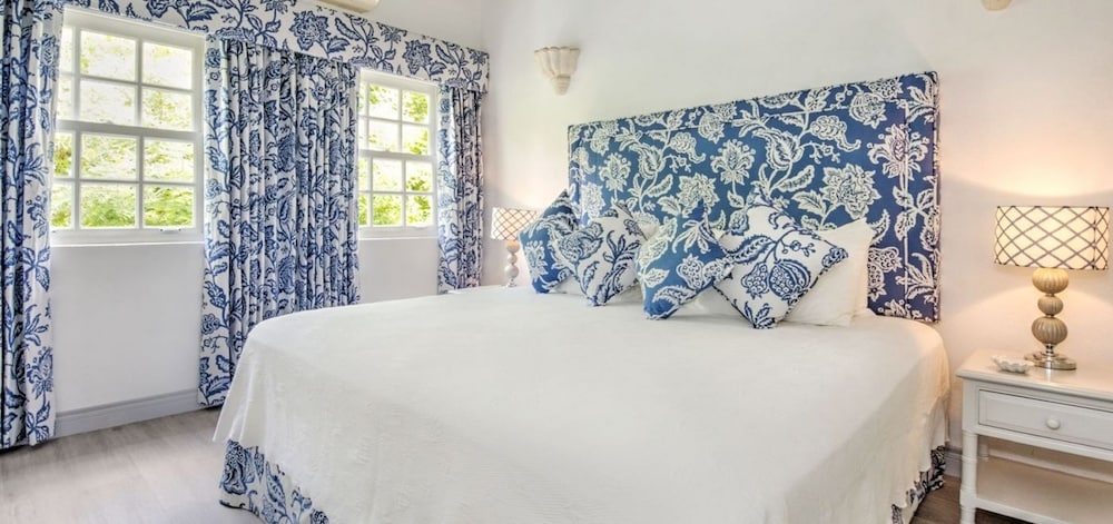 Villa Westshore