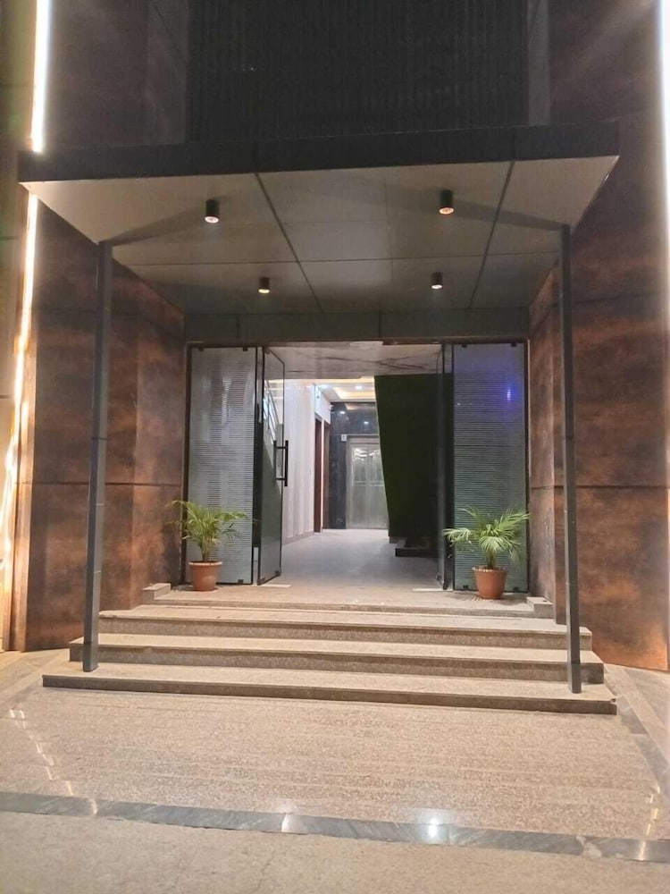 Hotel Mango Tree, Vrindavan