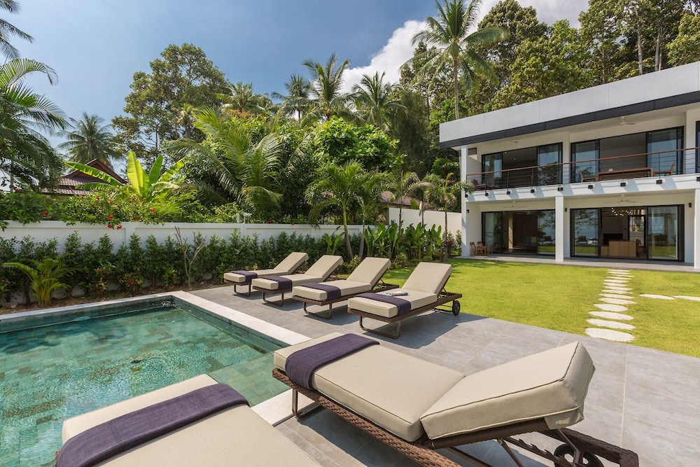 Villa Thansamaay