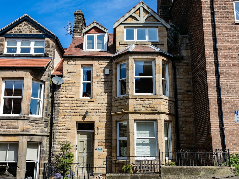 Upper Alnbank