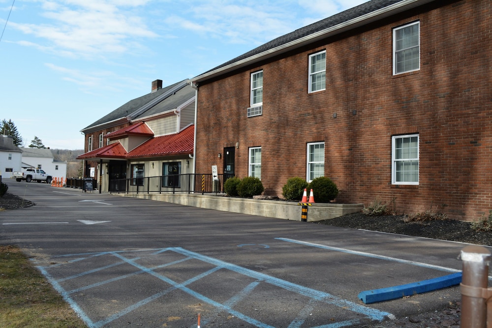 Hotel Dushore