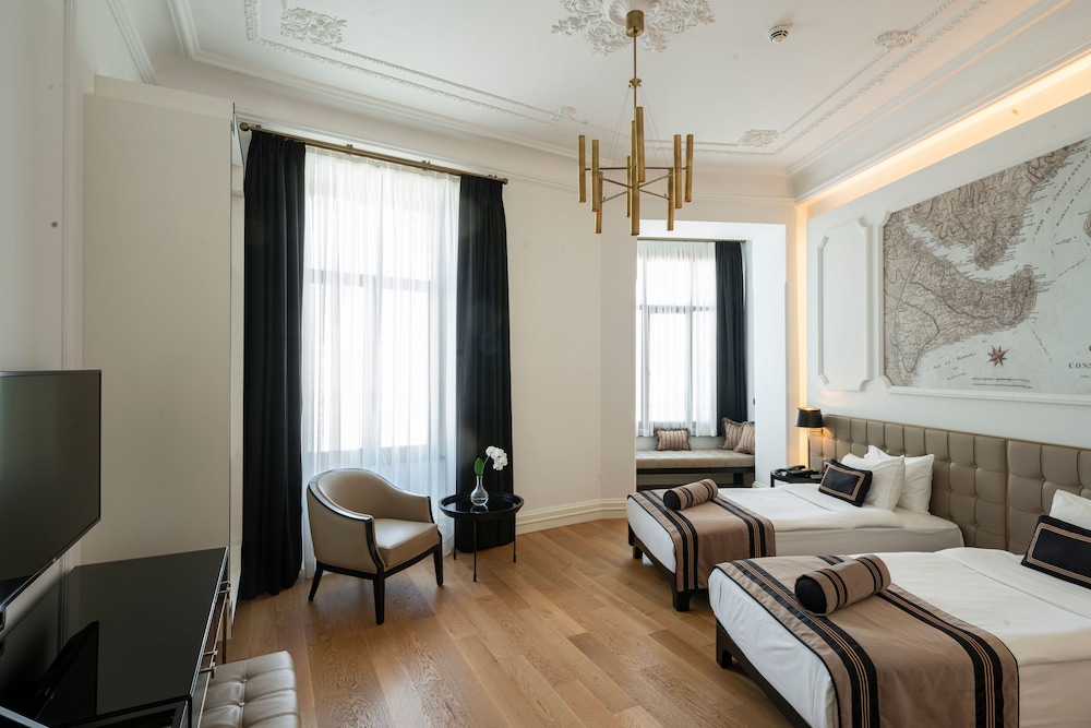 AKKA Lush Otel Taksim - Image 43