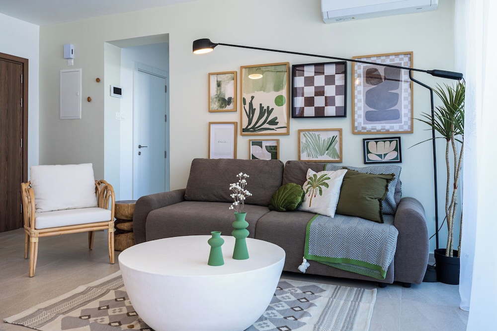Jas Living Apts & Balconies in Larnaca