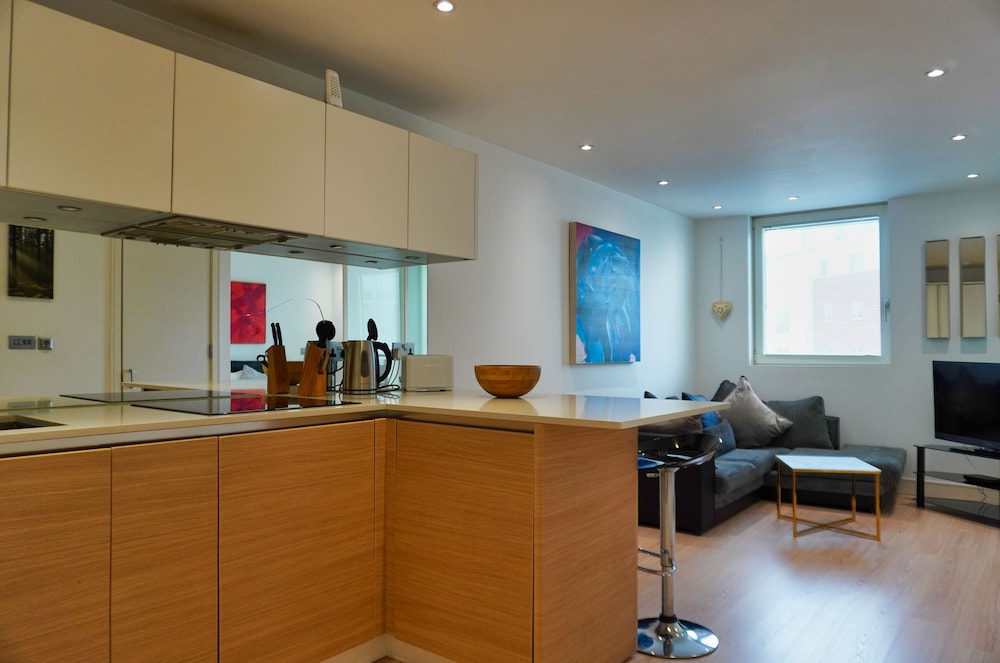 Gunwharf Quays Apartments