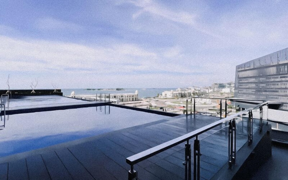 The Simply Look 1Br Apartment At Delft Ciputra Makassar