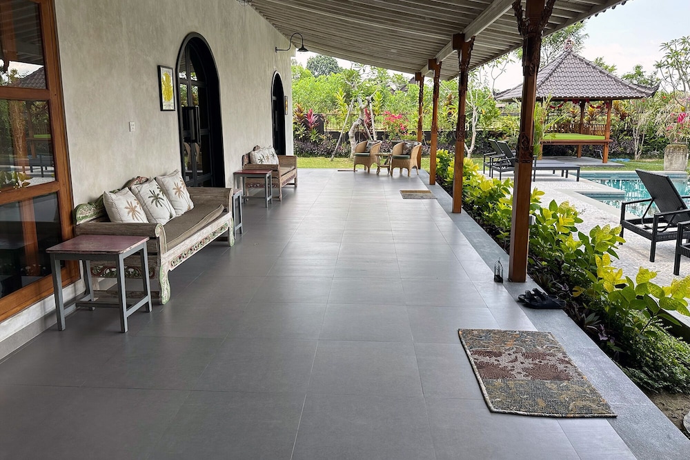 Devi's Place
