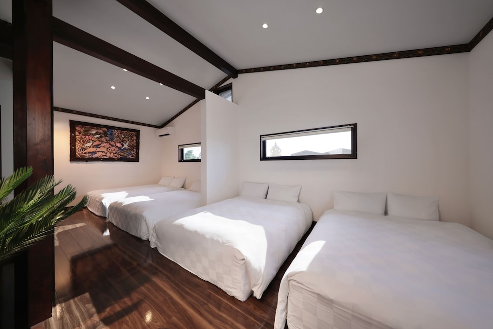 Crystal Villa Shirahama Oceans Dog Resort