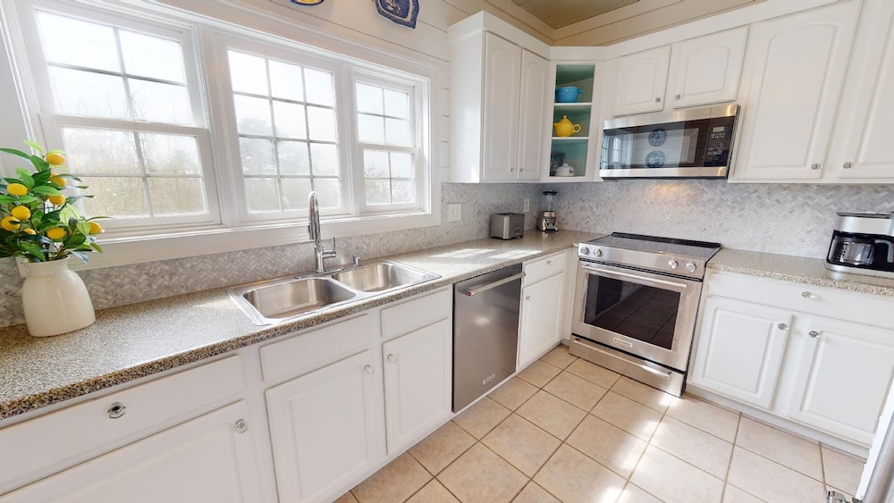 Bay View Villas 2 by Tybee Vacation Rentals