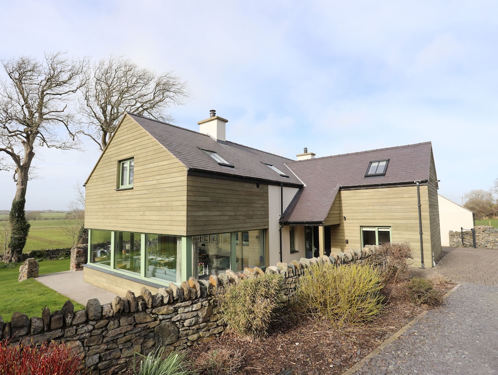 Dolwaenydd