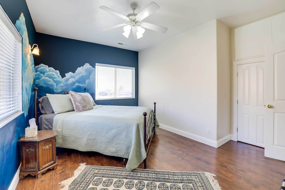 Spacious Hildale House w/ Large Deck! view 3