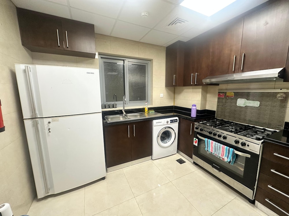 Stay Inn Albarsha by PHM
